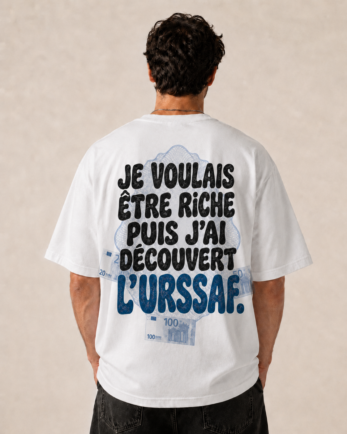 Je voulais être riche puis j'ai découvert l'URSSAF - porté de dos, studio